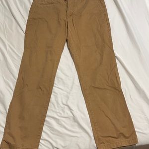 Gap lived-in slim khaki / 33x30
